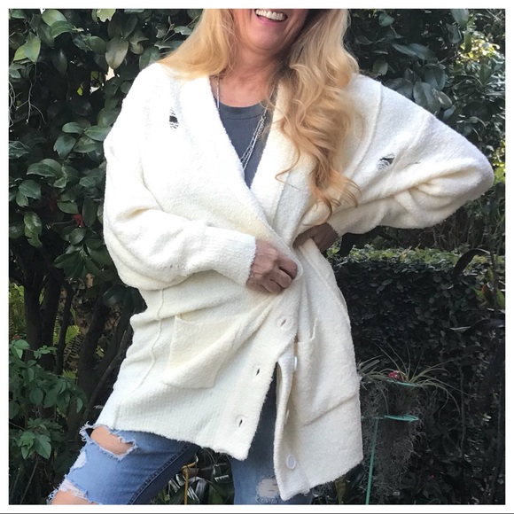 Café Murano! Distressed Off White Cardigan Sweater - Picture 6 of 8